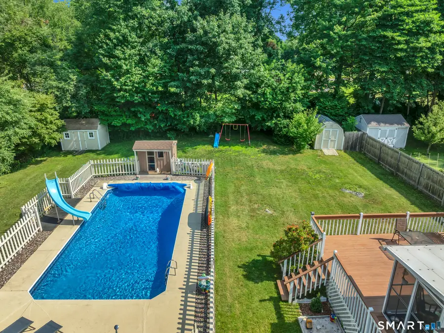 36 Clinton Street, Trumbull, CT 06611 - #3
