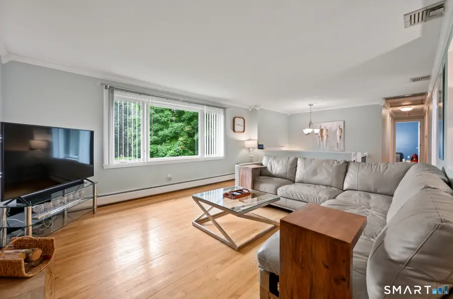 7 Field Drive, Simsbury, CT 06070 - #2