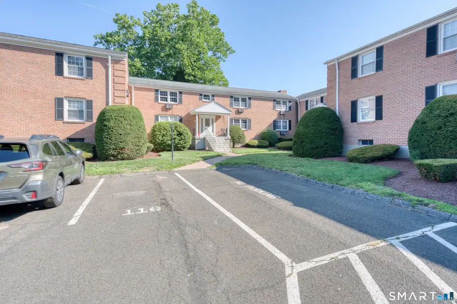 45 Brewster Road #B, Glastonbury, CT 06033 - #3