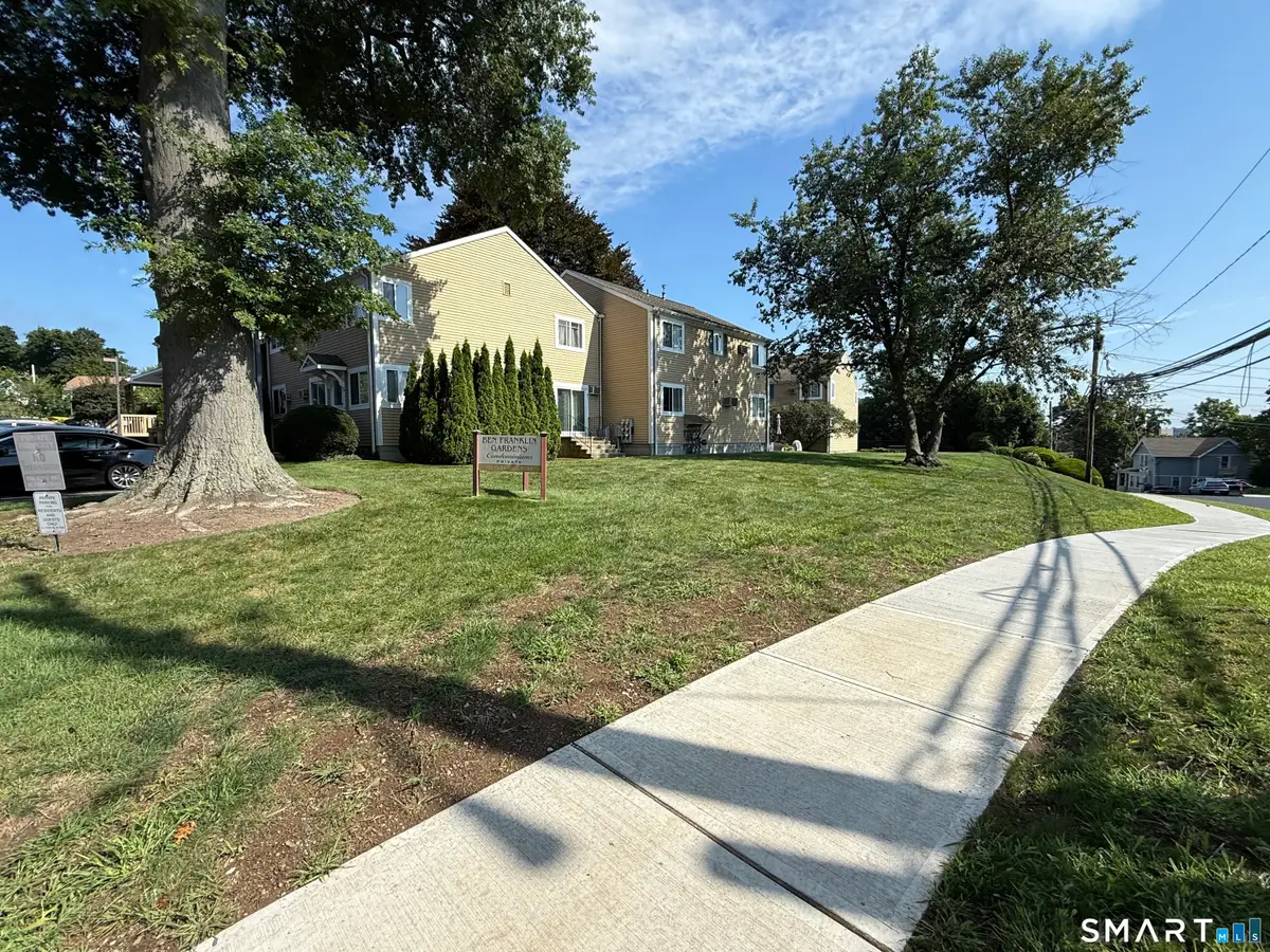 135 Flax Hill Road #19, Norwalk, CT 06854 - #1