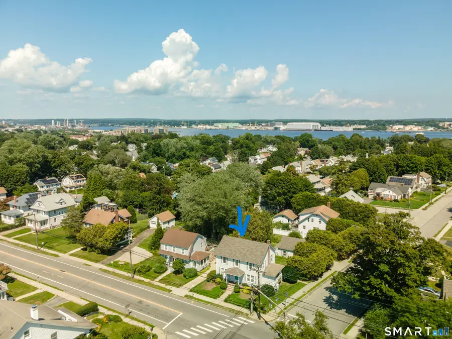 558 Ocean Avenue, New London, CT 06320 - #2