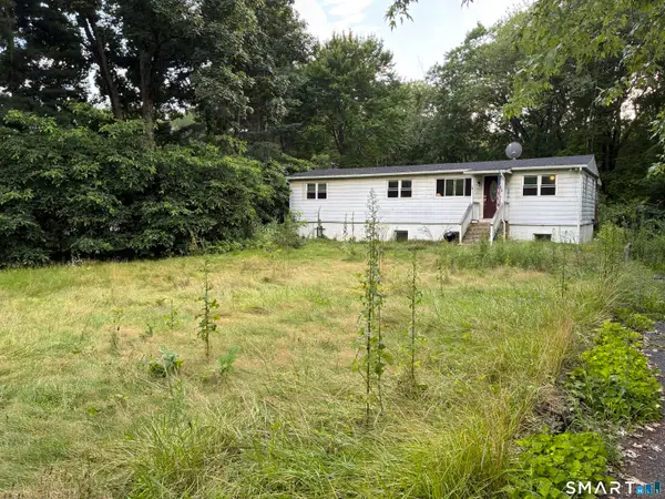 14 Meadow Ridge Road, Litchfield, CT 06759