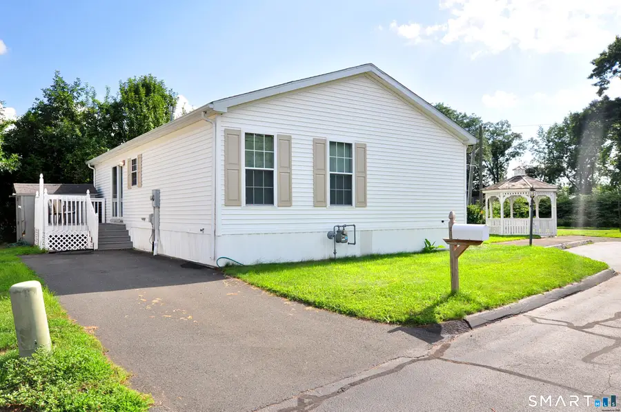 1 Laurel Circle, East Windsor, CT 06088 - #3
