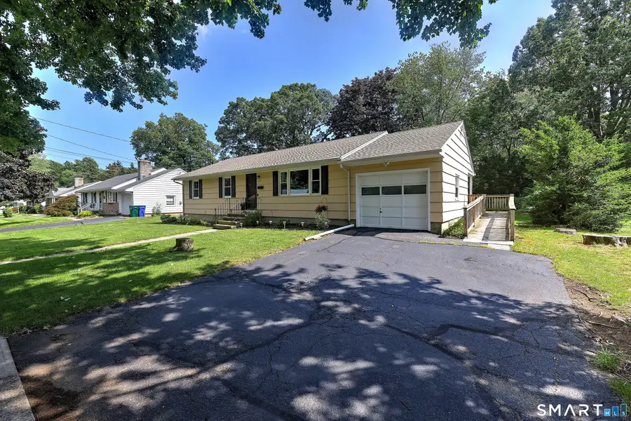265 Arrowhead Place, Stratford, CT 06614 - #2