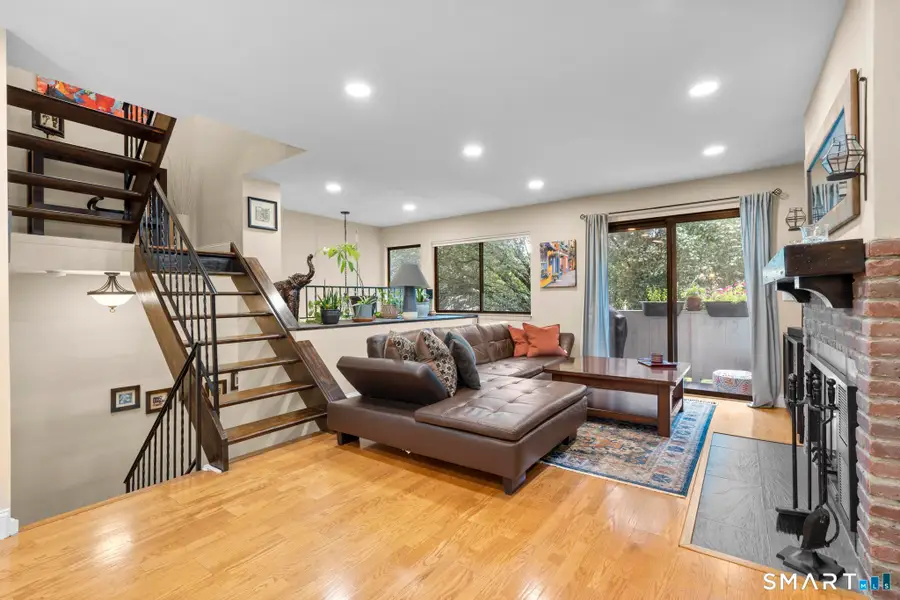 40 Riverside Avenue #4, Stamford, CT 06905 - #3