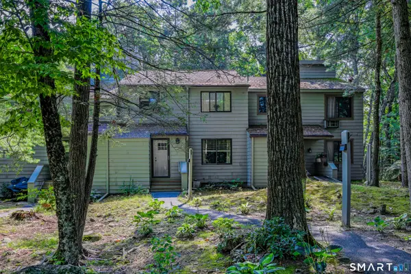 312 Cliffside Drive #312, Torrington, CT 06790