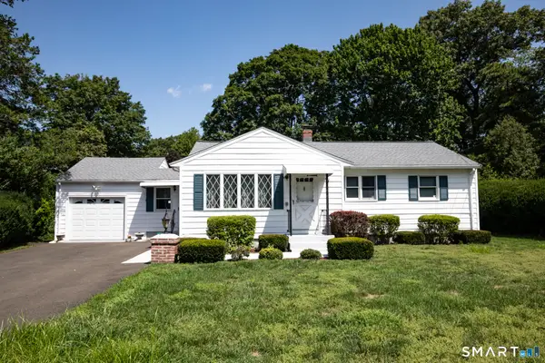 15 Goodwill Road, North Haven, CT 06473