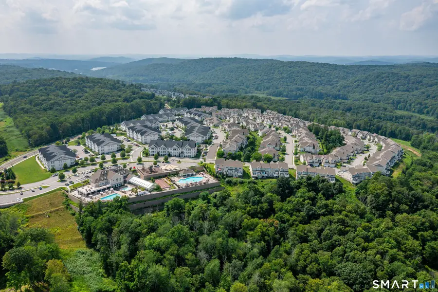 424 Center Meadow Lane #424, Danbury, CT 06810 - #2