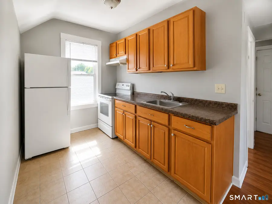 125 Willow Street, Meriden, CT 06450 - #3