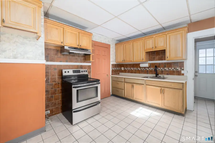 215 Boyden Street, Waterbury, CT 06704 - #2