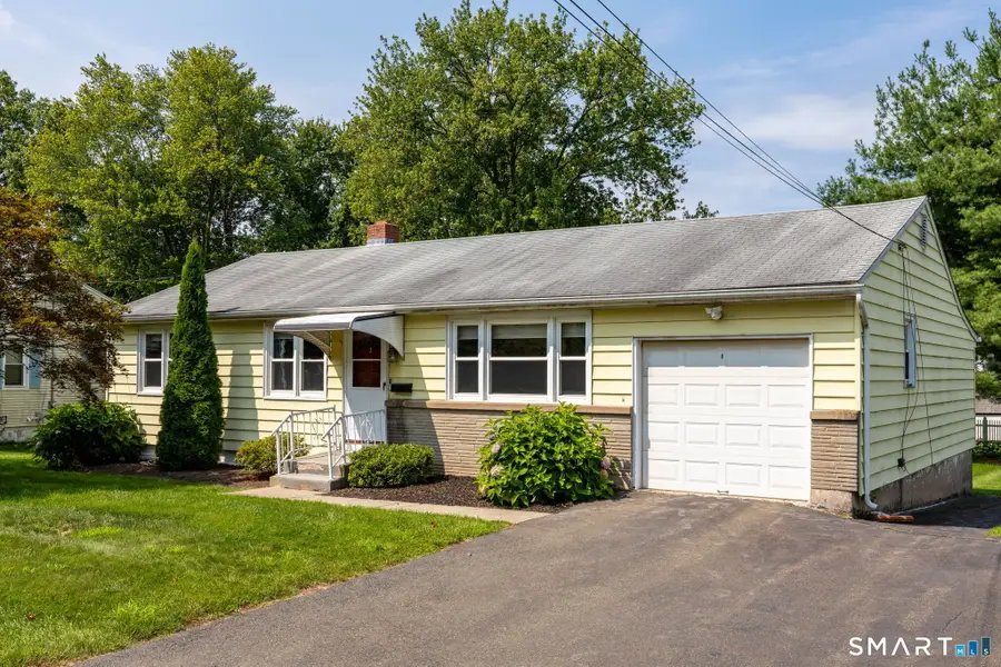 632 Circular Avenue, Hamden, CT 06514 - #3