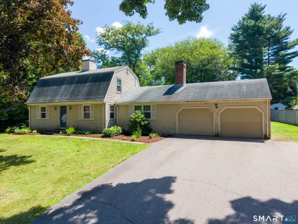 18 Partridge Lane, Essex, CT 06426