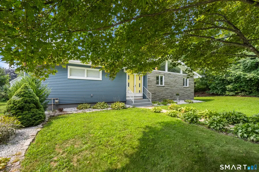 24 Carpenter Street, Norwich, CT 06360 - #2