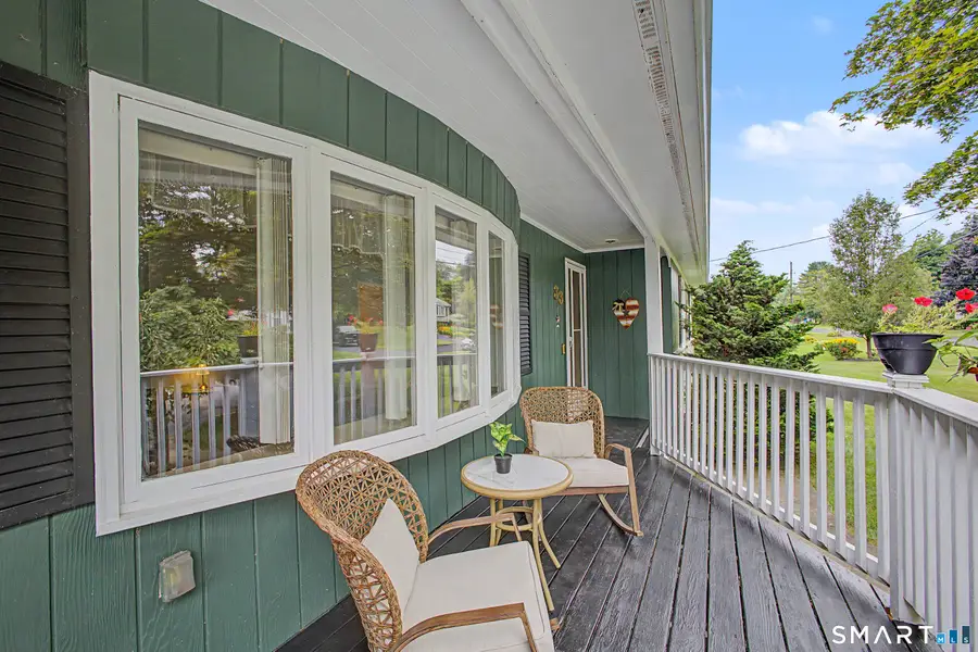 33 Bonnette Avenue, Thompson, CT 06277 - #3