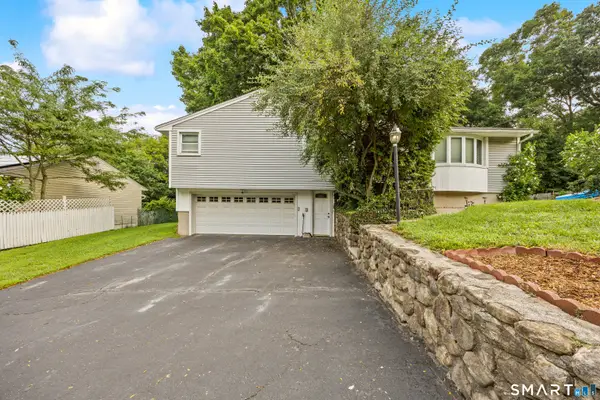 123 Windy Drive, Waterbury, CT 06705
