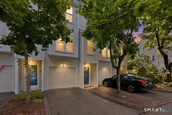 380 Hitchcock Road #235, Waterbury, CT 06705