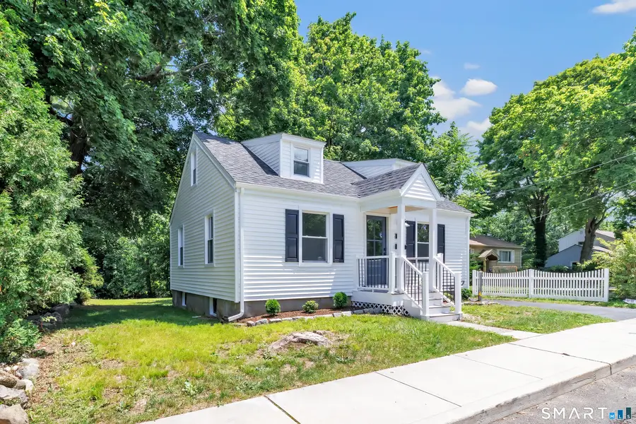 21 Meadow Street, Milford, CT 06460 - #3