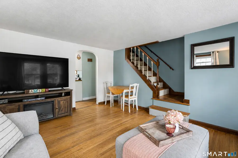 24 Bailey Avenue, Wallingford, CT 06492 - #2
