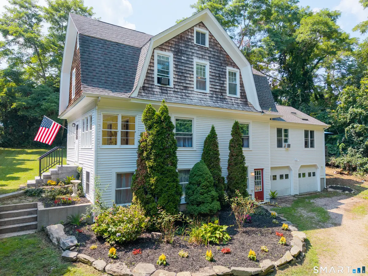 8-B Godfrey Street, Mystic, CT 06355 - #1