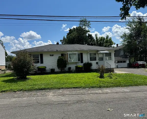 879 Congress Avenue, Waterbury, CT 06708