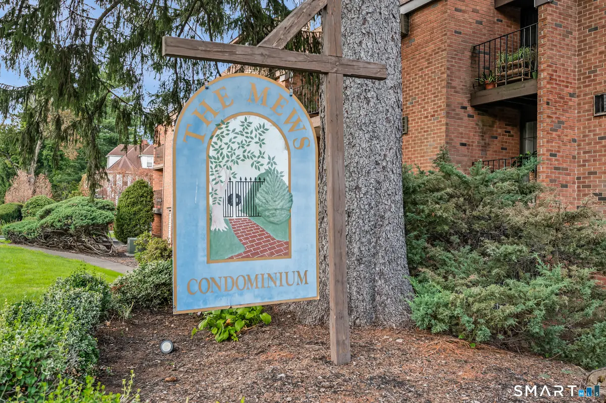 38 North Main Street #7, West Hartford, CT 06107 - #1