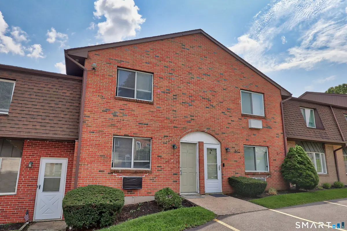 909 Hamilton Avenue #5, Waterbury, CT 06706 - #1