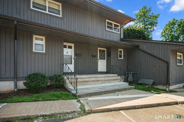 183 Williamstown Court #183, Newington, CT 06111