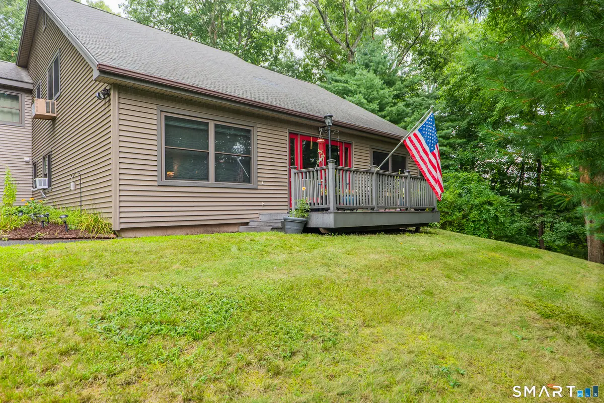 19 Vidich Lane, Naugatuck, CT 06770 - #1