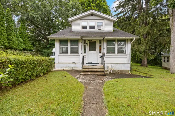 26 Fairview Street, Watertown, CT 06779