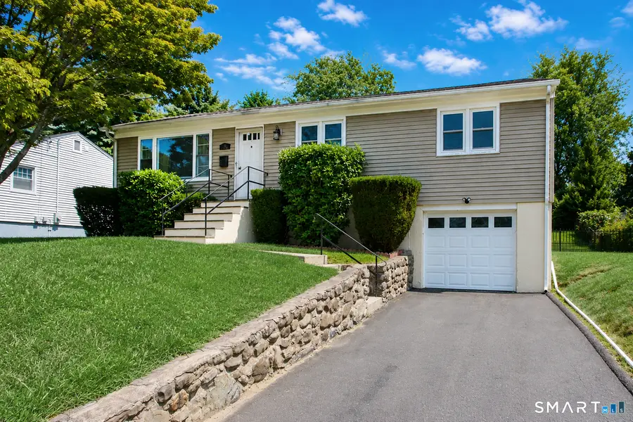 76 Jessie Drive, West Haven, CT 06516 - #2