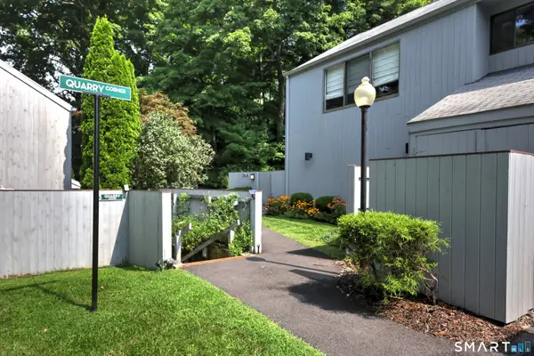 5 Quarry Corner #5, Ridgefield, CT 06877