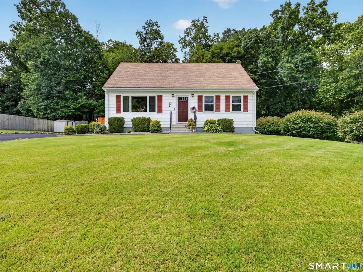 16 Philanne Drive, Norwich, CT 06360 - #1
