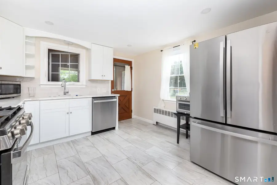 48 Whitney Street, East Hartford, CT 06118 - #3