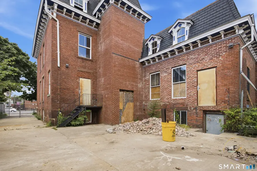 233 Blatchley Avenue, New Haven, CT 06513 - #2