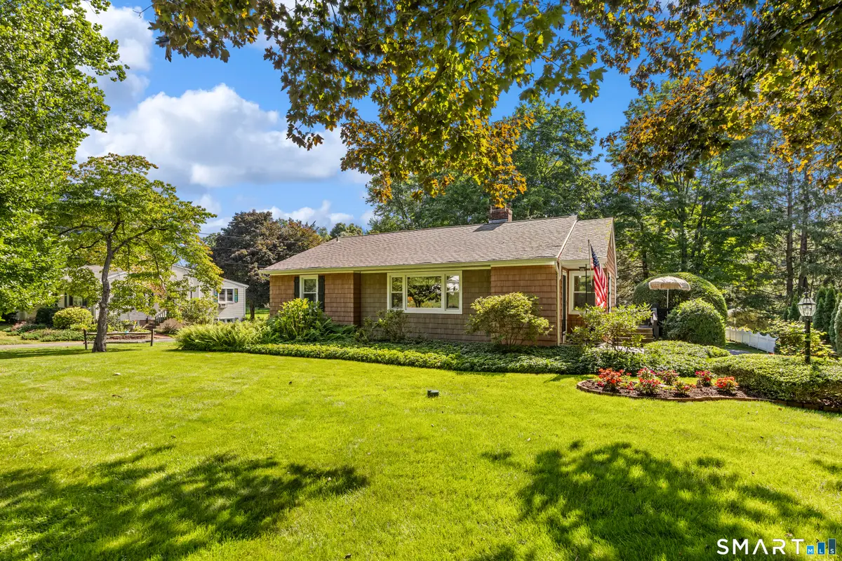950 Peck Lane, Cheshire, CT 06410 - #1