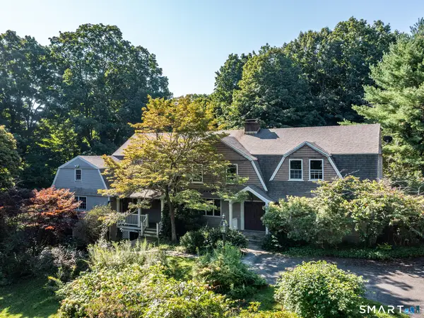 625 Charcoal Avenue, Middlebury, CT 06762