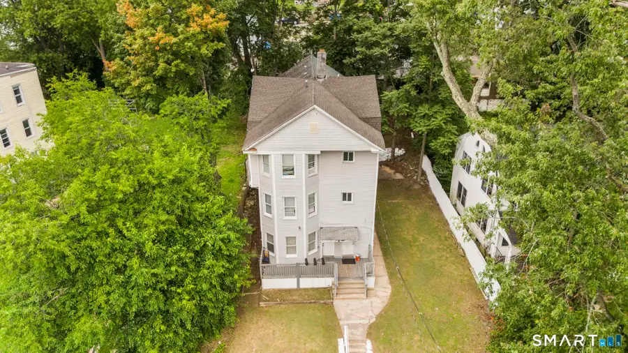 99 Lounsbury Avenue, Waterbury, CT 06706 - #2
