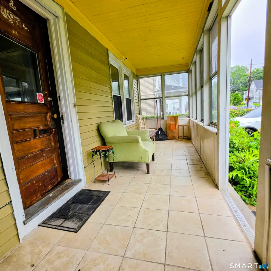 232 Lexington Avenue, New Haven, CT 06513 - #2