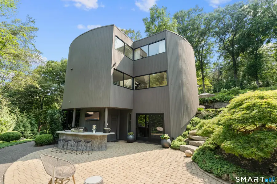 210 Red Fox Road, Stamford, CT 06903 - #2