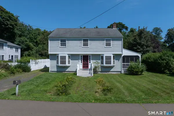 35 Neptune Avenue, Madison, CT 06443