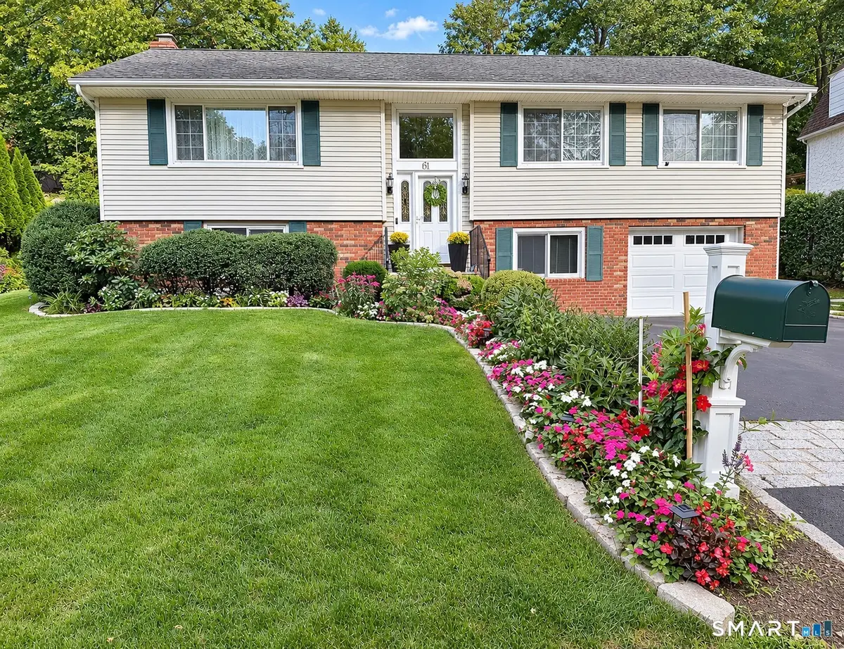 61 Center Drive, Old Greenwich, CT 06870 - #1