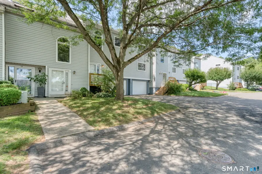 19 Sunridge Lane #19, Cromwell, CT 06416 - #3
