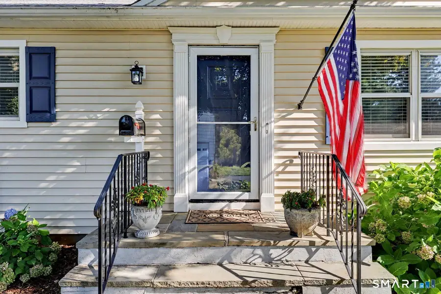 3 Seldon Place, Norwalk, CT 06855 - #3