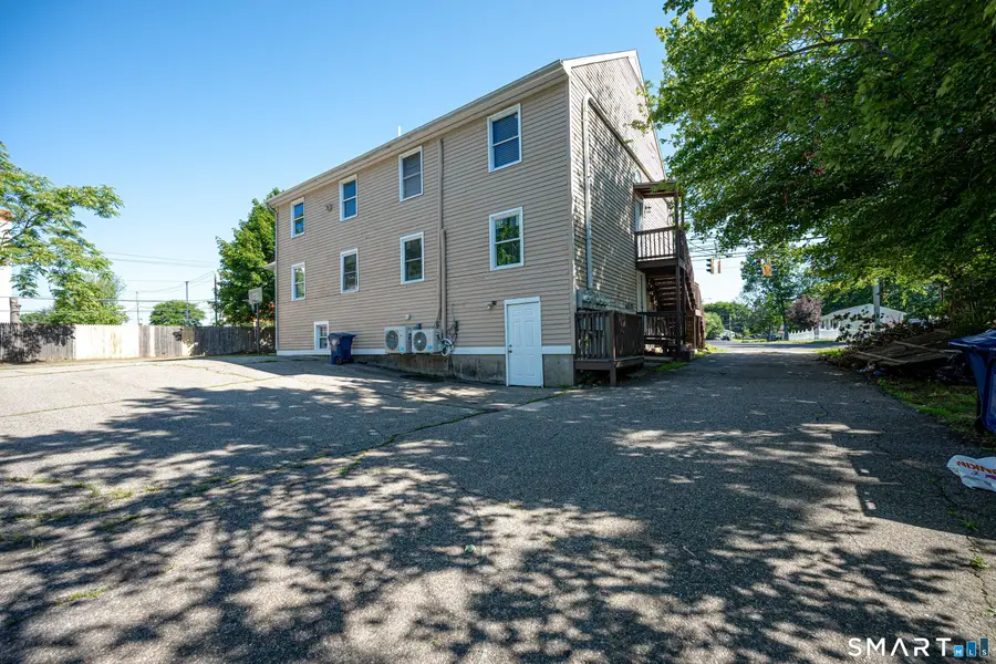 158 Bull Hill Lane, West Haven, CT 06516 - #3