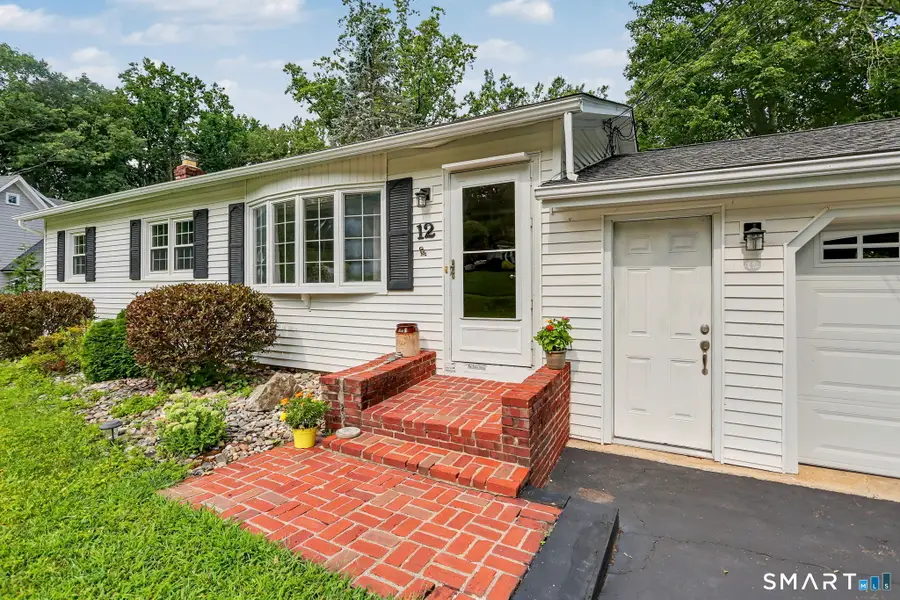 12 Cedarwood Lane, Shelton, CT 06484 - #2