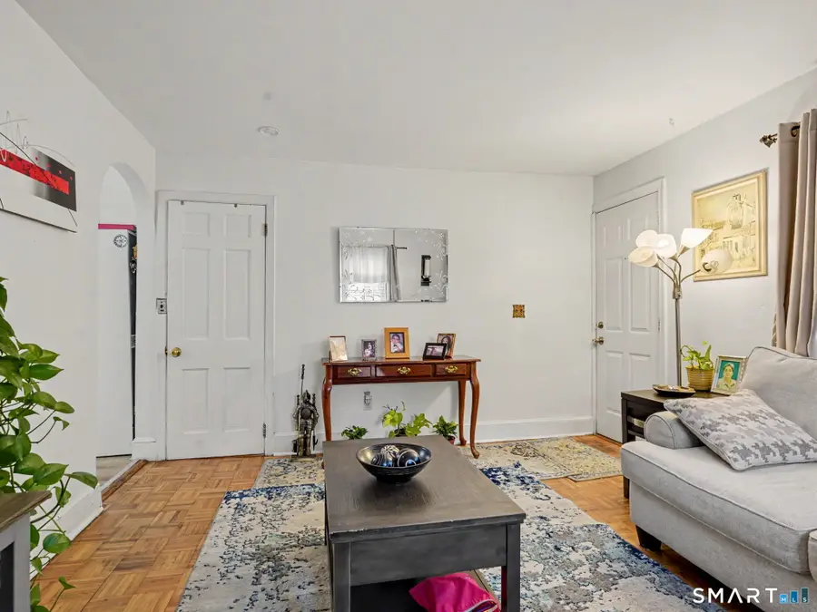 224 Seaside Avenue, Stamford, CT 06902 - #3