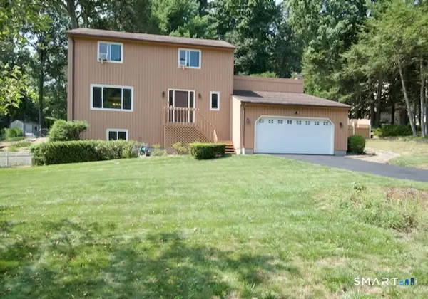 7 Deepwood Drive, Farmington, CT 06032