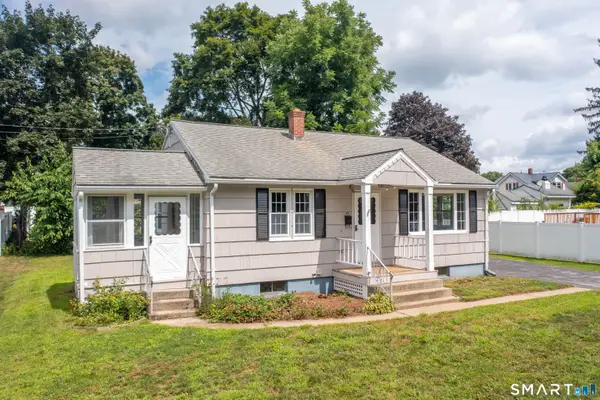 45 South Prospect Street, Putnam, CT 06260