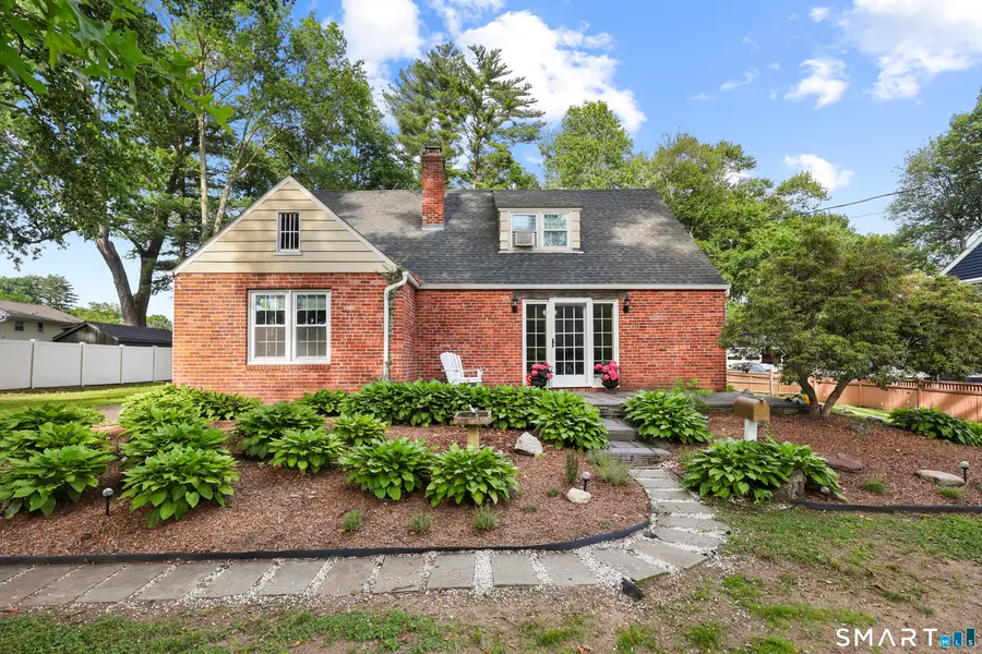 26 Fernbel Lane, West Hartford, CT 06107 - #3