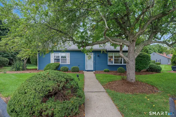 22 Thelbridge Street #22, Madison, CT 06443